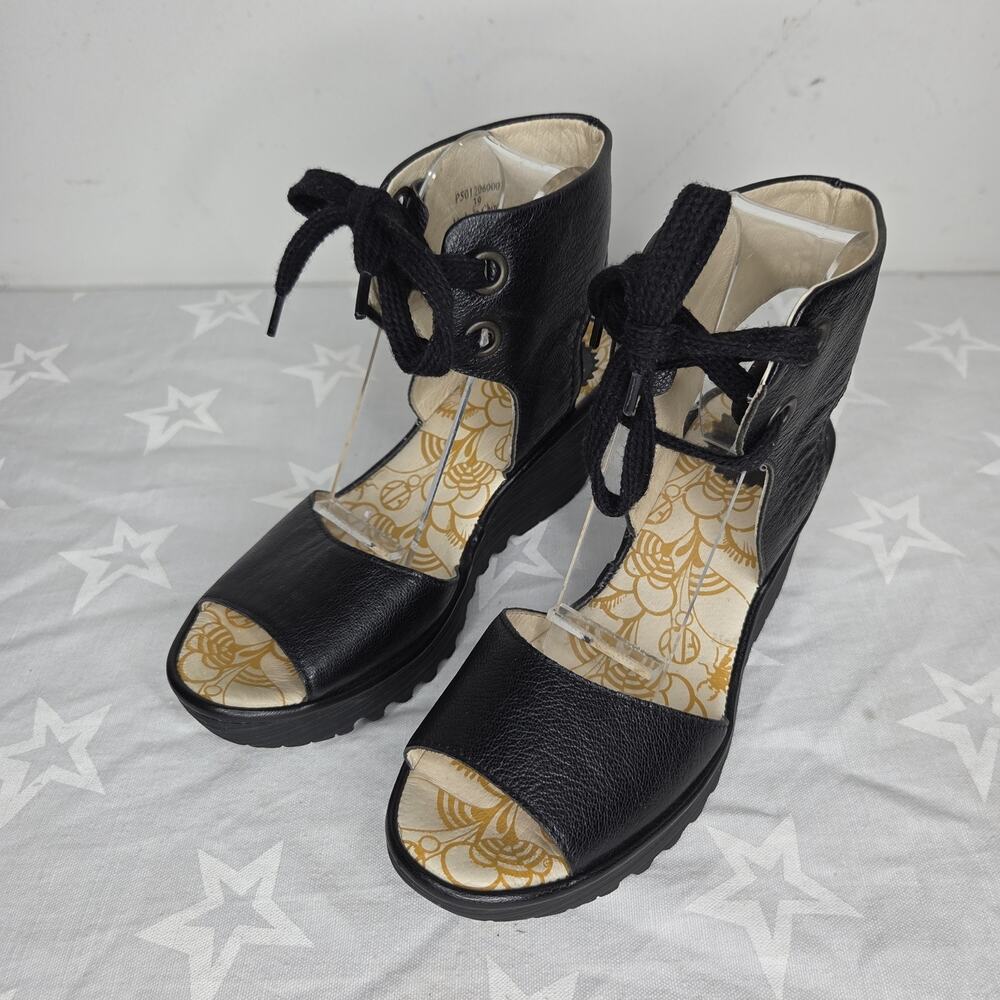 FLY LONDON Platform Wedge Sandal Yama P501206000 Size 39 / 8.5 Black Lace-Up Boh